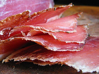 Як зробити в’ялене м’ясо в домашніх умовах – як правильно в’ялити м’ясо
