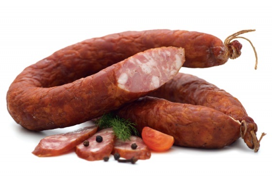 Домашня копчена ковбаса – рецепт приготування копченої свинячо-яловичої ковбаси в домашніх умовах.