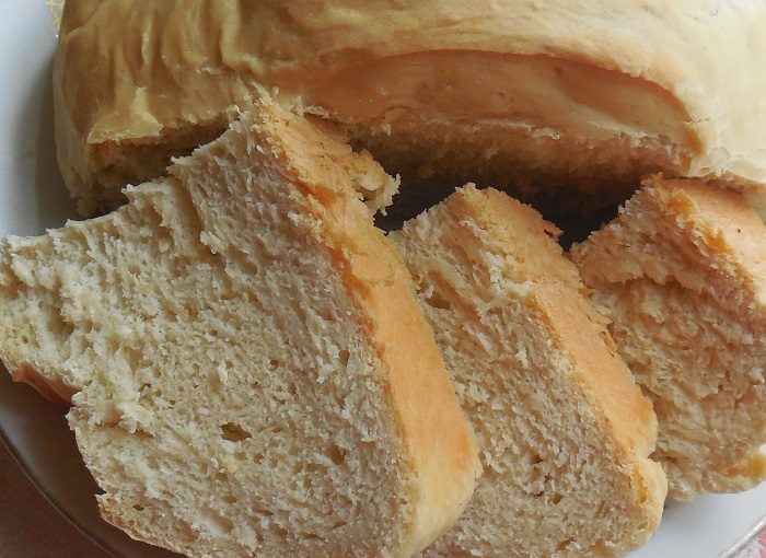 Як спекти домашній гірчичний хліб в духовці