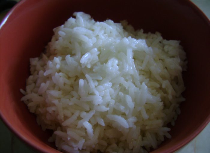 Правильний розсипчастий рис на гарнір по-китайськи