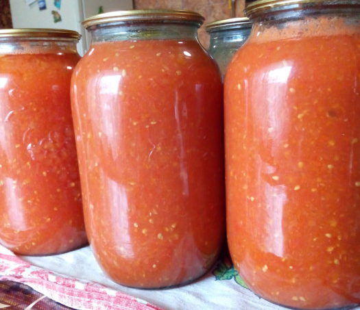 Смачний домашній томат на зиму швидко і просто