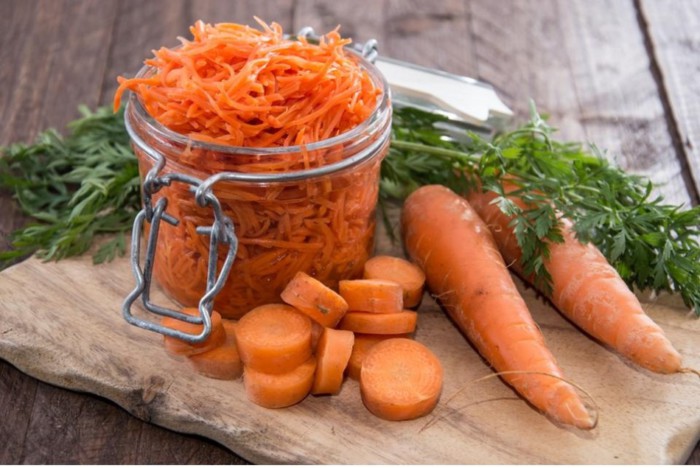 Малосольна морква: універсальні рецепти на кожен день