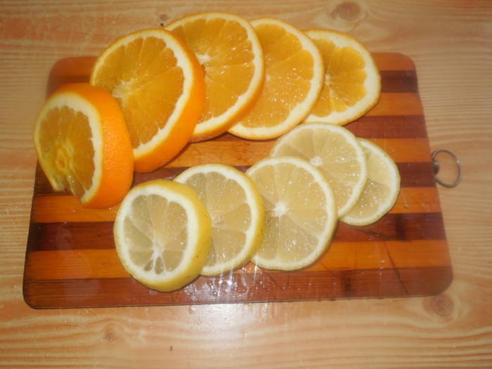 Компот з яблук, апельсина і лимона - домашня фанта на зиму