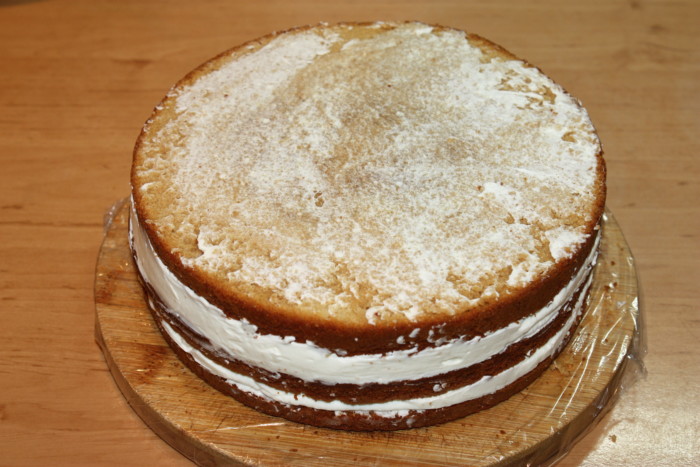 новорічний торт з солоною карамеллю