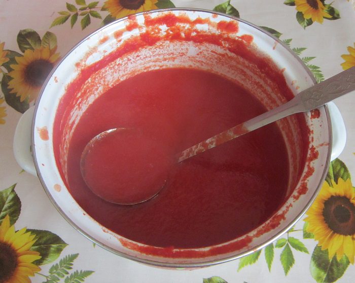 Томатний кетчуп на зиму