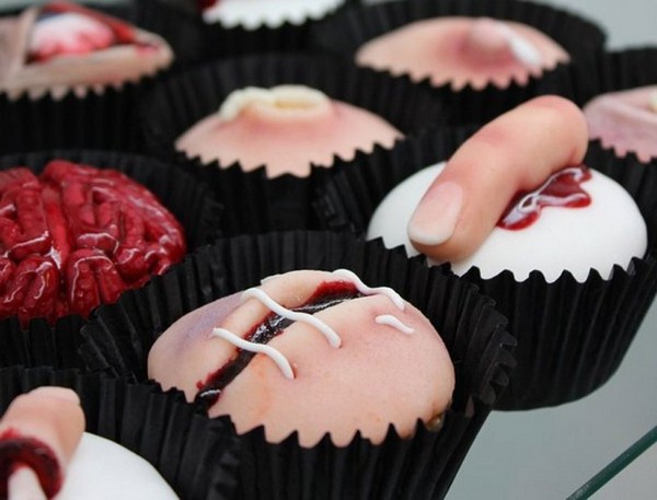 Солодощі на Хелловін 2020 – швидкі жахливі десерти без випічки та страшна випічка на Хеллоуїн