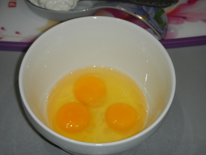 Яйця для омлету