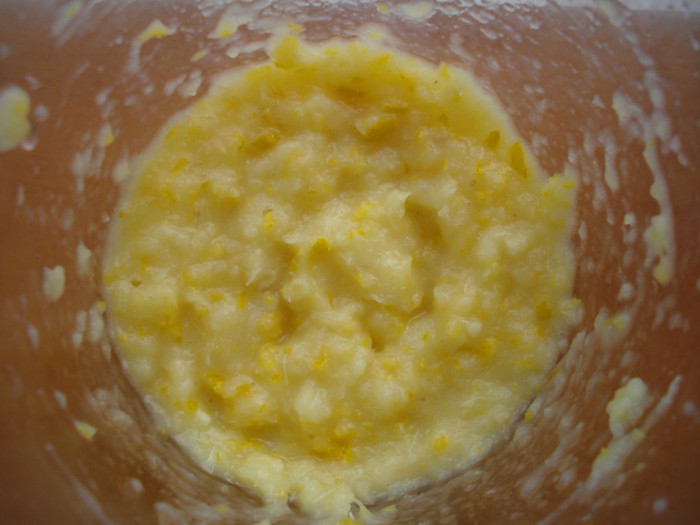 Смачний сирно-лимонний кекс в мультиварці