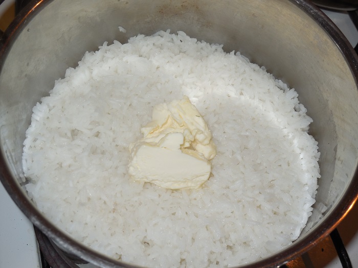 Смачний розсипчастий рис на гарнір
