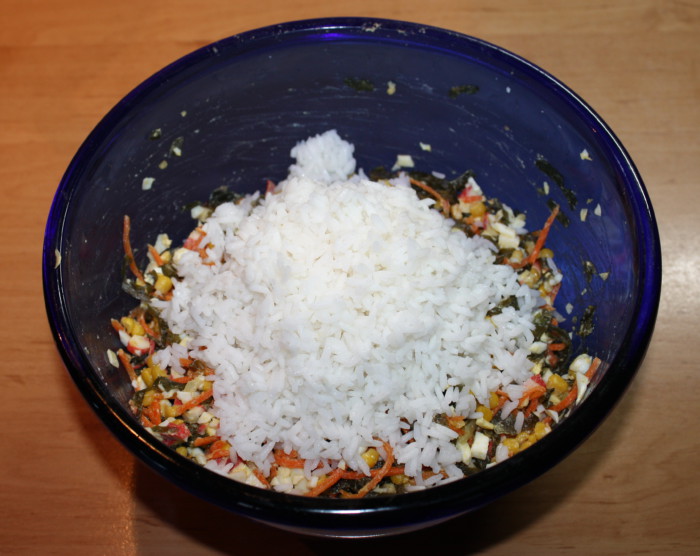 Додаємо рис в салат