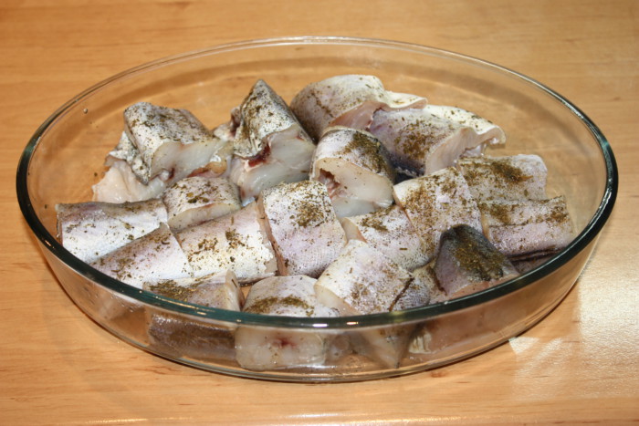Запечена риба в рисовому клярі в духовці