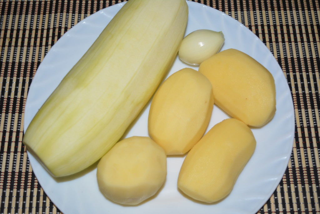 Картопляні деруни з кабачком