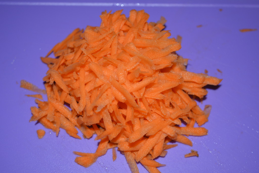 трьом морква