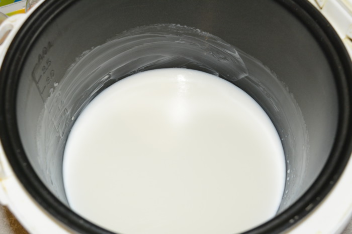 Рисова каша на молоці в мультиварці